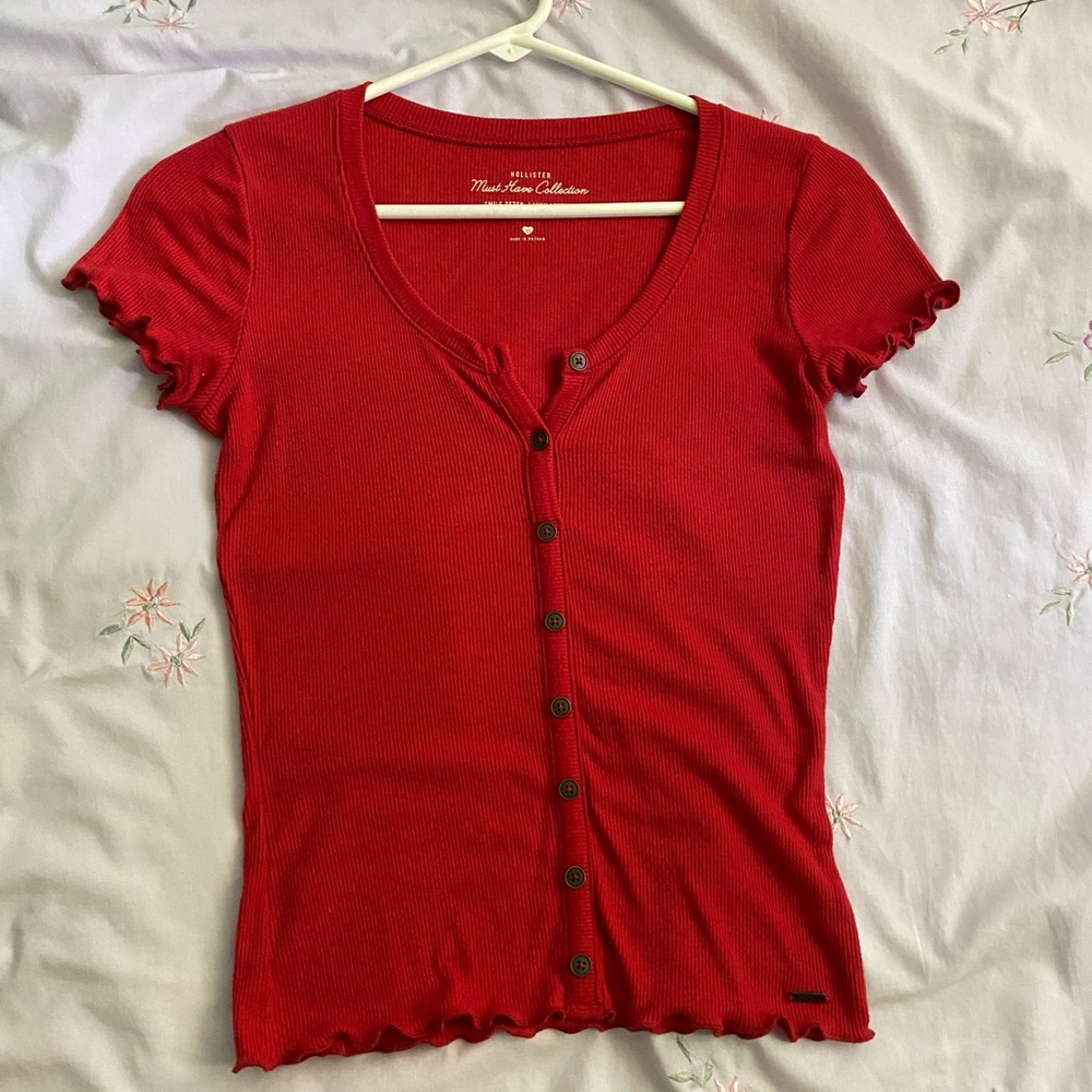 hollister ruffle top!
